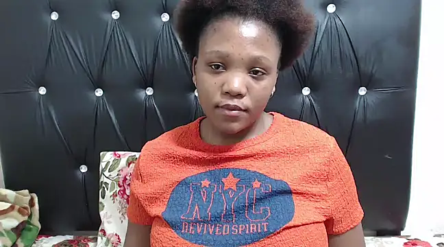 Beyoncex05 online show from March 11, 2025, 8:31 pm