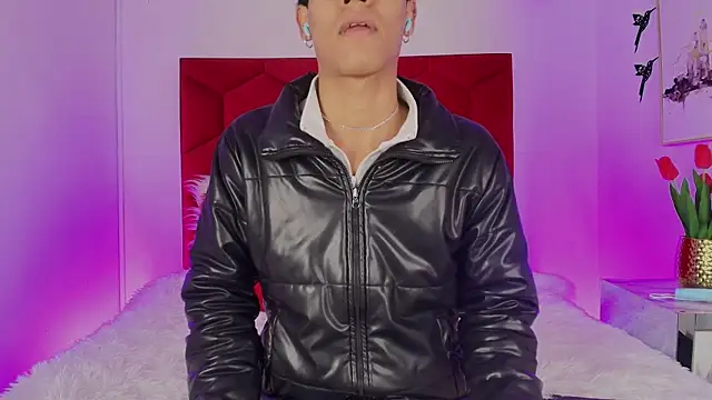 Jonas Rivers online show from November 11, 2025, 12:49 pm