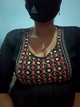 Sexyradha  online show from March 5, 2026, 4:14 pm