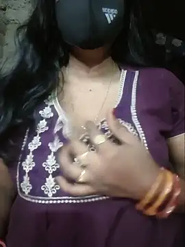 Snapshot of Sexyradha_ chatting on May 12, 2026, 3:42 pm Sexyradha online show from May 12, 2026, 3:42 pm