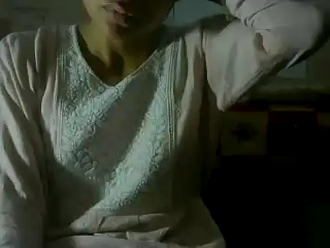 mayra89 online show from April 5, 2026, 4:15 pm
