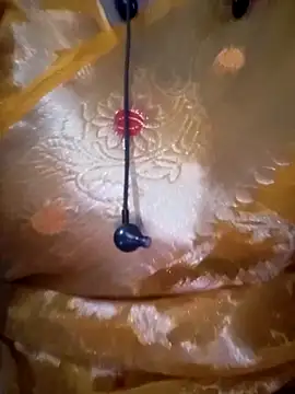 Neha-Bhabhi-Rasily online show from September 25, 2025, 3:32 am