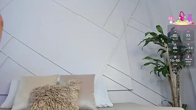 alanarouge online show from September 10, 2025, 11:21 am