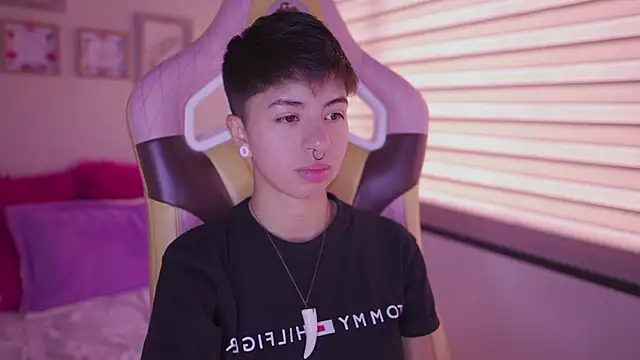 tommy blue online show from March 20, 2026, 1:49 pm