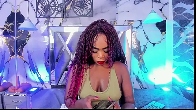 CandyMartinez  online show from July 17, 2026, 8:24 pm