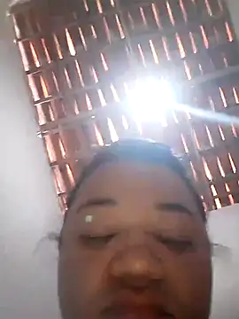 Snapshot of viviksmel chatting on September 27, 2025, 1:27 pm viviksmel online show from September 27, 2025, 1:27 pm