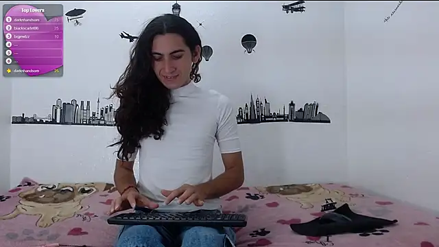 Snapshot of PITERVAGINA chatting on March 4, 2025, 5:03 pm PITERVAGINA online show from March 4, 2025, 5:03 pm