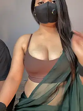 Snapshot of etihotyy chatting on February 20, 2026, 3:34 pm etihotyy online show from February 20, 2026, 3:34 pm