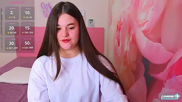 ElinaMils online show from April 15, 2026, 11:50 am