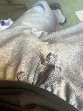 Snapshot of sohasenki chatting on April 5, 2026, 3:09 pm sohasenki online show from April 5, 2026, 3:09 pm