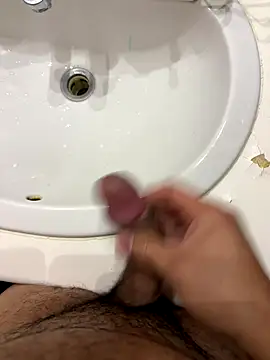 Runstat online show from October 26, 2025, 11:31 pm