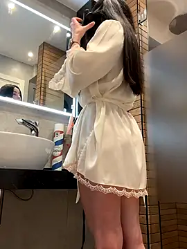 Snapshot of Vanessao1 chatting on November 7, 2025, 8:03 am Vanessao1 online show from November 7, 2025, 8:03 am