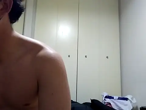 Snapshot of taaaaaa- chatting on December 3, 2025, 10:35 am taaaaaa- online show from December 3, 2025, 10:35 am