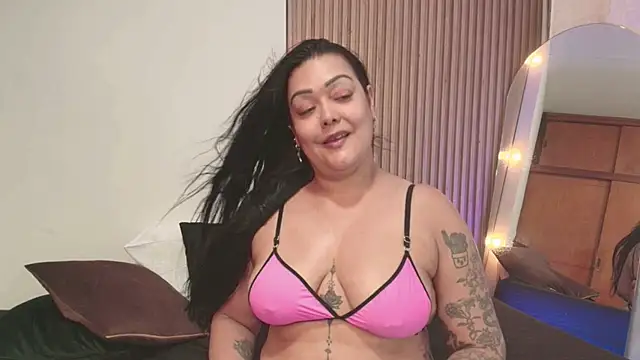 violeta delavega1 online show from March 11, 2025, 11:04 pm