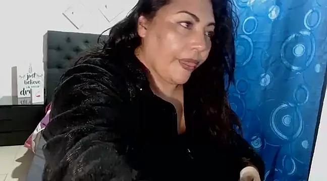 Snapshot of dihayara chatting on December 6, 2024, 3:30 am dihayara online show from December 6, 2024, 3:30 am