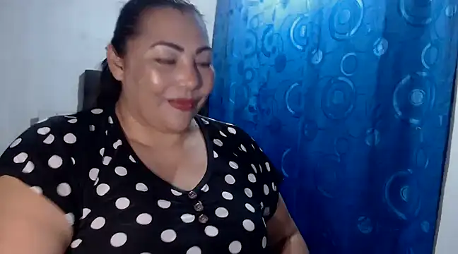 Snapshot of dihayara chatting on December 27, 2024, 10:59 pm dihayara online show from December 27, 2024, 10:59 pm