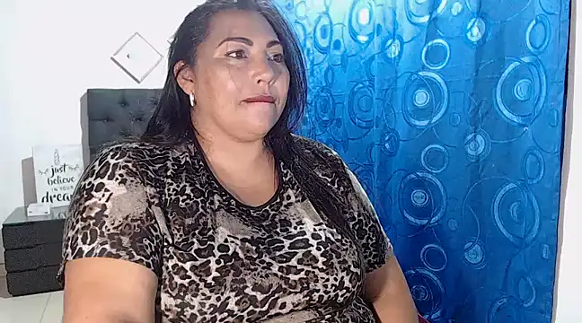 Snapshot of dihayara chatting on January 23, 2025, 2:44 am dihayara online show from January 23, 2025, 2:44 am