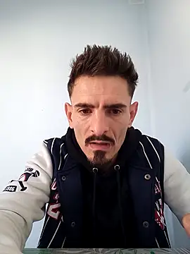 Snapshot of Anonim2026 chatting on March 12, 2025, 8:19 am Anonim2026 online show from March 12, 2025, 8:19 am