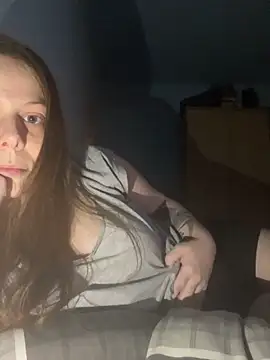 csengebaba24 online show from November 18, 2025, 6:01 pm