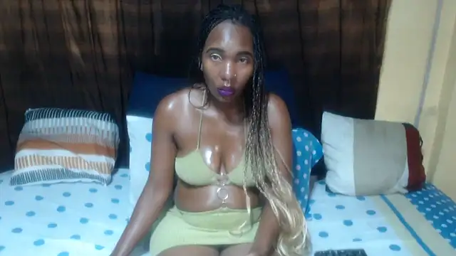 Snapshot of DarkSultryxxxx chatting on February 6, 2026, 3:22 am DarkSultryxxxx online show from February 6, 2026, 3:22 am