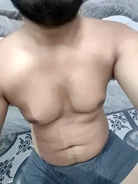 horniestboi online show from November 3, 2025, 7:31 am