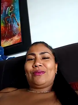 Ariana Rodriguez online show from September 9, 2025, 1:43 pm