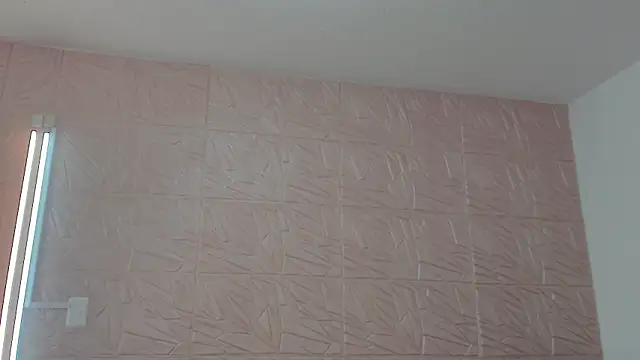 Snapshot of Aleska128 chatting on March 5, 2025, 6:12 pm Aleska128 online show from March 5, 2025, 6:12 pm