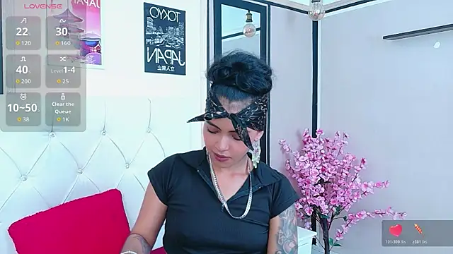 Devil AliceXo online show from February 9, 2026, 7:29 pm