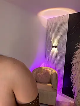 IvyJonesX online show from January 13, 2026, 11:54 pm