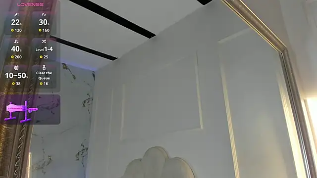 Candaceoweens online show from November 26, 2025, 3:40 am