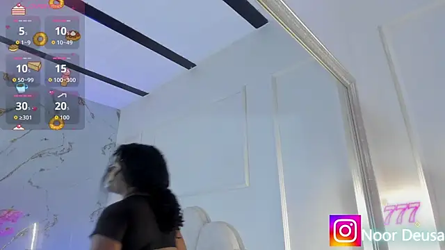 Candaceoweens online show from March 29, 2026, 3:39 am