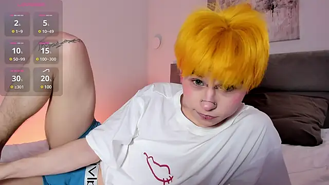 Alex Vallley online show from March 13, 2025, 11:05 pm