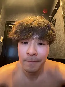 waka3232 online show from March 3, 2026, 11:05 am