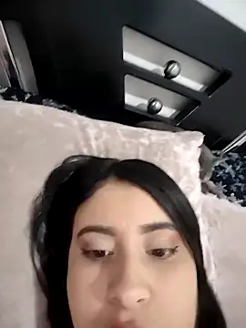 mialorents online show from December 20, 2025, 2:46 pm