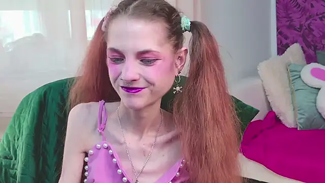 KittyRaine online show from March 30, 2026, 12:17 pm