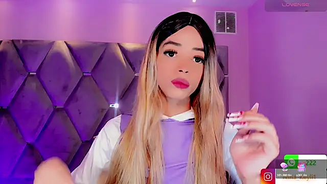 Nina Keyli online show from November 9, 2025, 7:45 pm