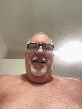 superbearboss online show from March 27, 2026, 9:36 pm