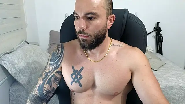 Snapshot of Isaac_Carter chatting on April 29, 2026, 10:52 am Isaac Carter online show from April 29, 2026, 10:52 am