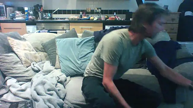 Snapshot of Grower_and_shower chatting on September 26, 2025, 3:49 pm Grower and shower online show from September 26, 2025, 3:49 pm