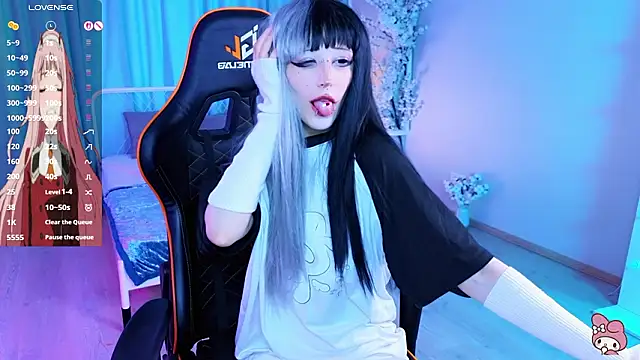 Snapshot of Setsunai_ chatting on February 12, 2026, 6:52 am Setsunai online show from February 12, 2026, 6:52 am