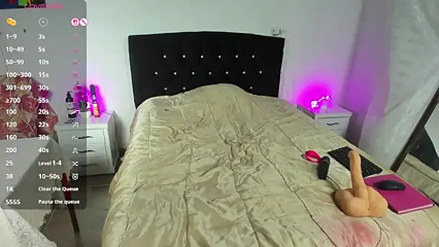 verodaza online show from March 17, 2026, 12:26 am