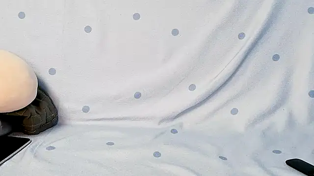 Snapshot of X-xiao-888 chatting on November 6, 2025, 2:29 pm X-xiao-888 online show from November 6, 2025, 2:29 pm