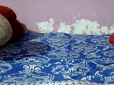 priya patel online show from October 7, 2025, 2:42 am