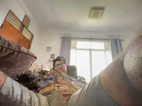 dam-her-boy online show from December 5, 2025, 5:38 am