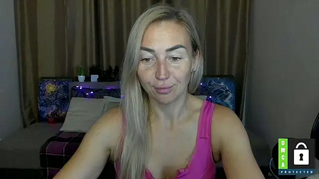 Kiss julli88I online show from September 30, 2025, 5:29 pm