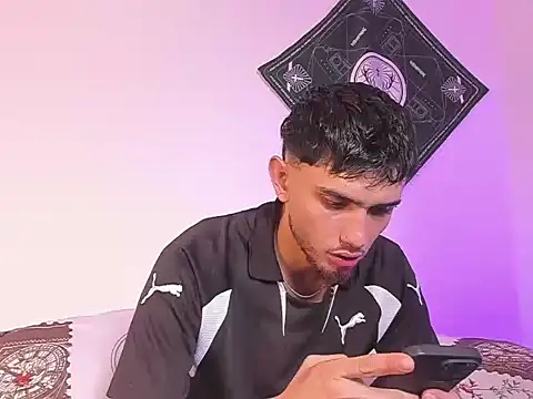 Snapshot of samevansx_ chatting on March 18, 2026, 2:42 pm samevansx online show from March 18, 2026, 2:42 pm