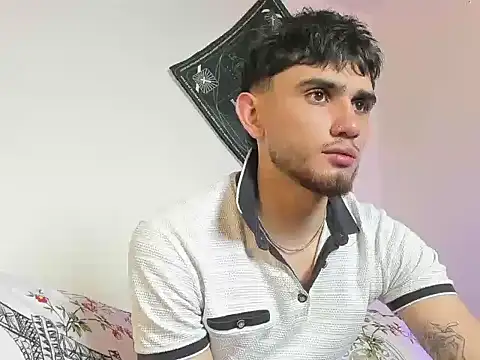 Snapshot of samevansx_ chatting on March 20, 2026, 2:44 pm samevansx online show from March 20, 2026, 2:44 pm