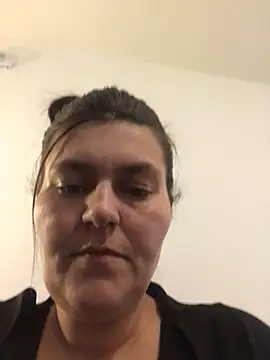 Snapshot of Curvy-Essex-Milf chatting on March 19, 2025, 11:57 pm Curvy-Essex-Milf online show from March 19, 2025, 11:57 pm