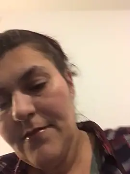 Snapshot of Curvy-Essex-Milf chatting on March 22, 2025, 6:25 pm Curvy-Essex-Milf online show from March 22, 2025, 6:25 pm