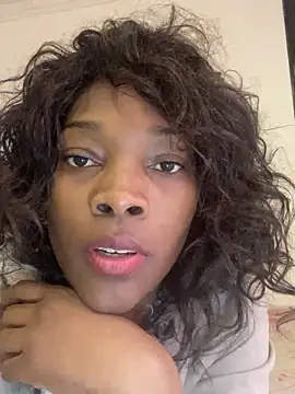 Nahomy gree online show from March 9, 2025, 9:57 pm